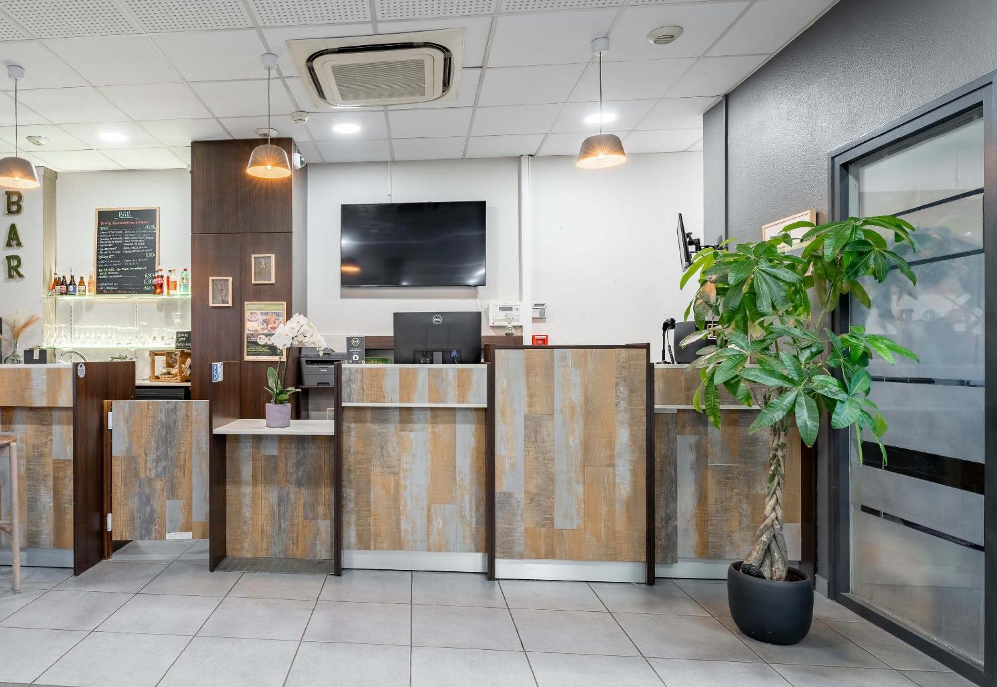 B&B Hotel Maubeuge-Louvroil מראה חיצוני תמונה